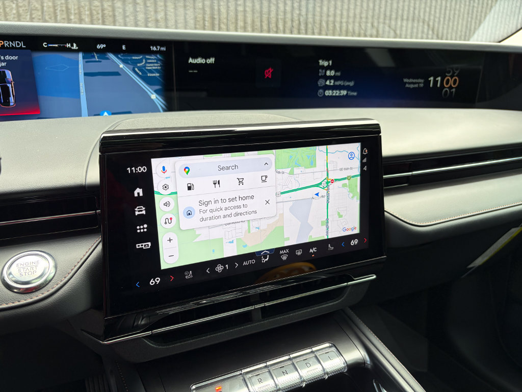 New 2026 Lincoln Nautilus Reserve AWD/4WD image 38