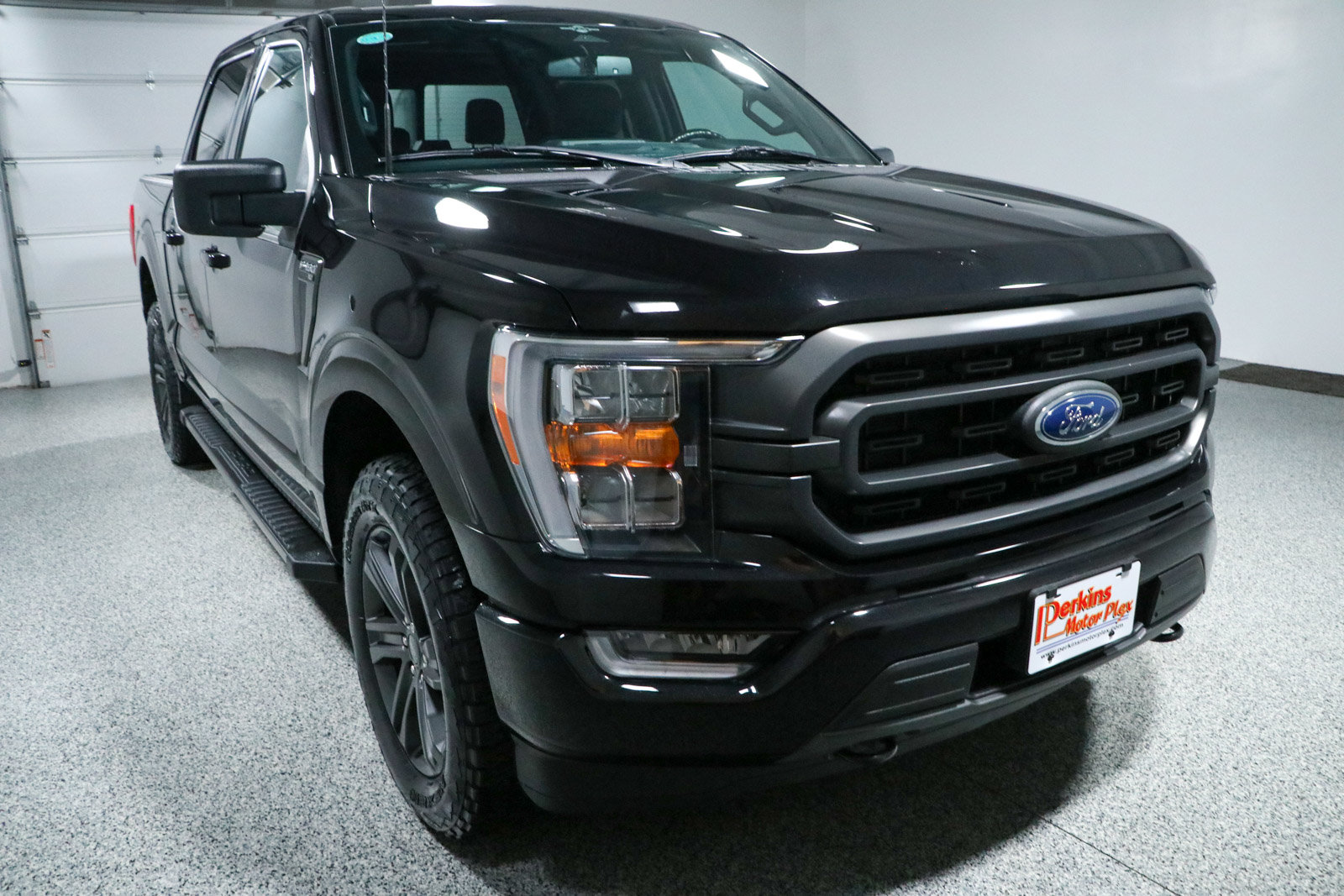 Used 2023 Ford F150 XLT w/ Equipment Group 302A High AWD/4WD image 5