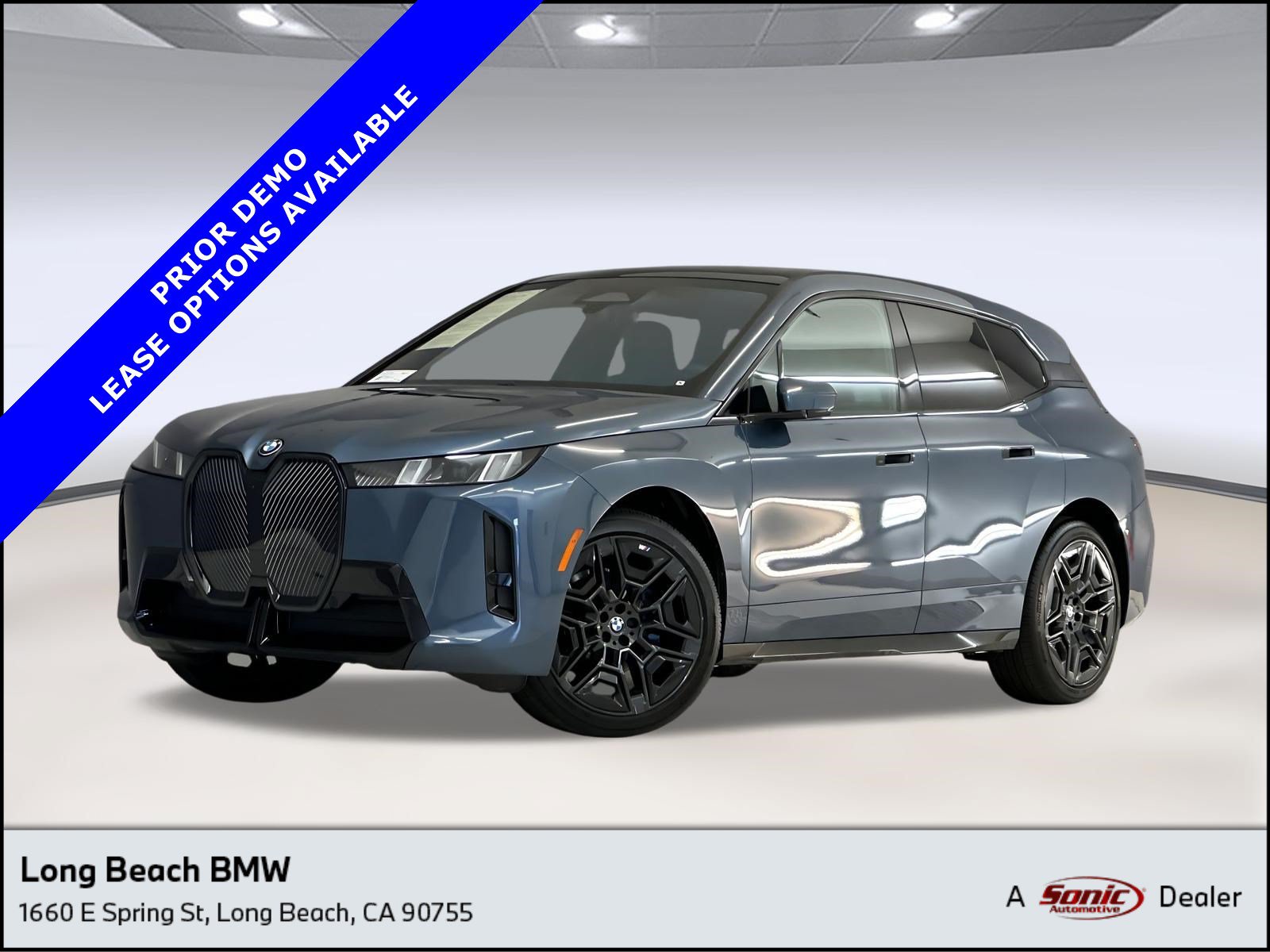 Used 2026 BMW iX xDrive60 w/ M Sport Package AWD/4WD image 1