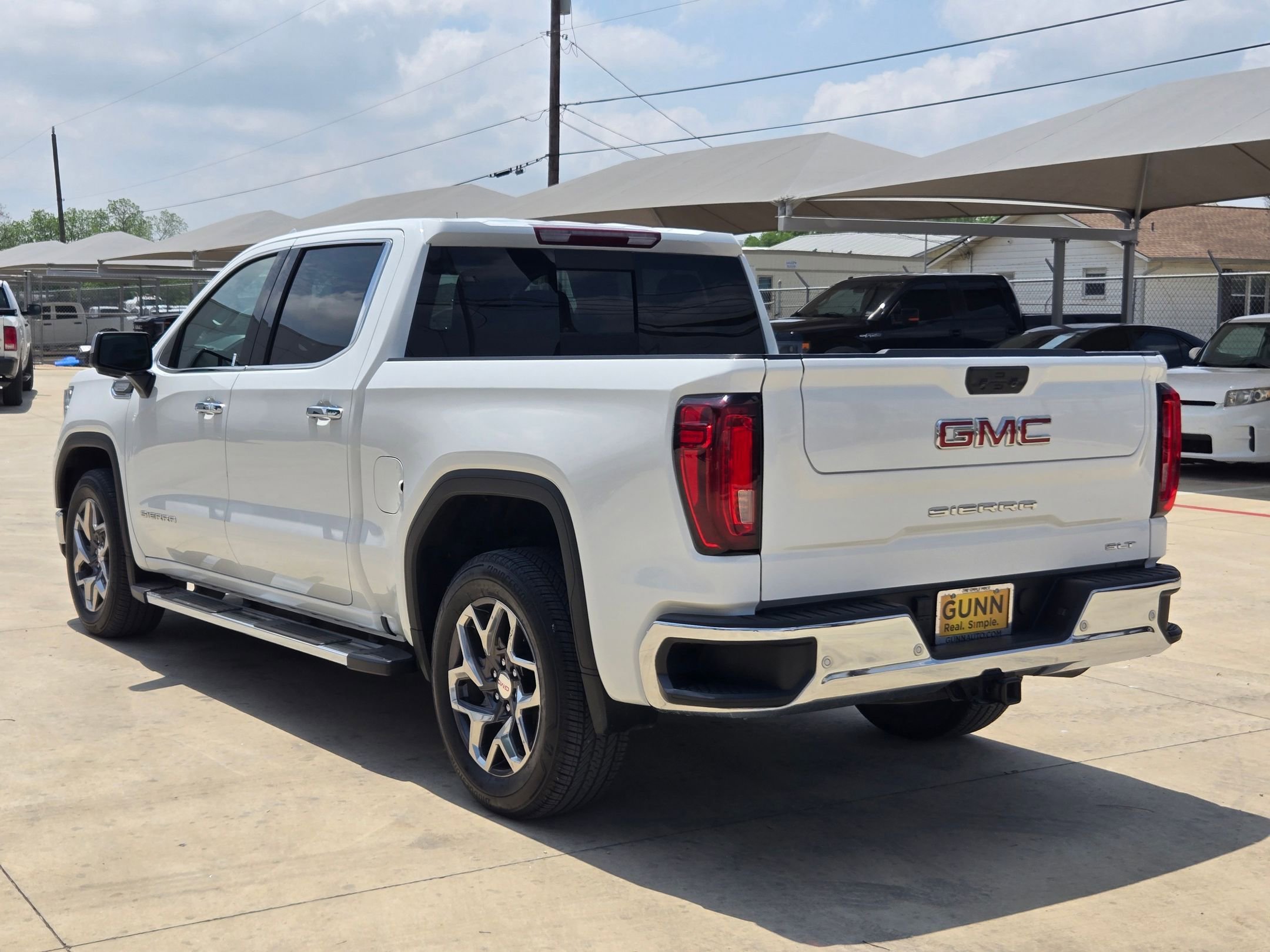 Certified 2024 GMC Sierra 1500 SLT RWD image 5