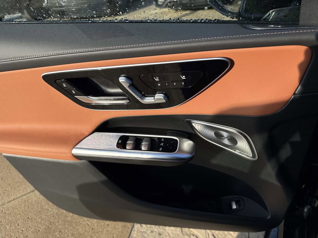 New 2026 Mercedes-Benz GLC 43 AMG 4MATIC Coupe image 17