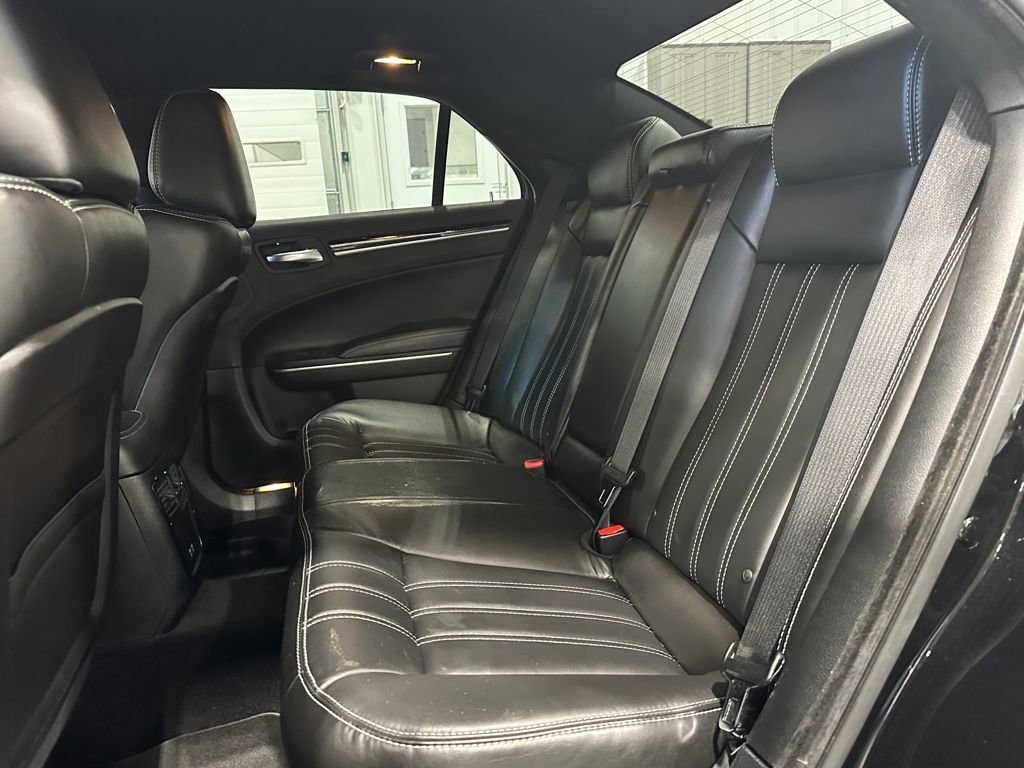 Used 2018 Chrysler 300 S w/ Beats Audio Group image 25