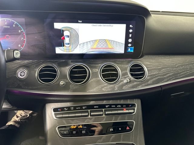 Used 2021 Mercedes-Benz E 350 4MATIC Sedan image 22