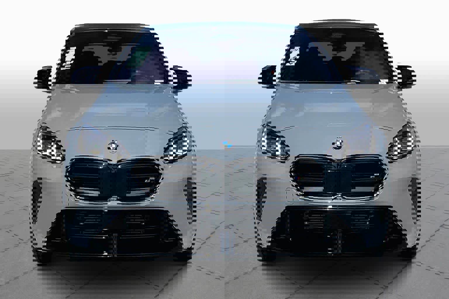 Used 2026 BMW M235i xDrive w/ Technology Package image 3