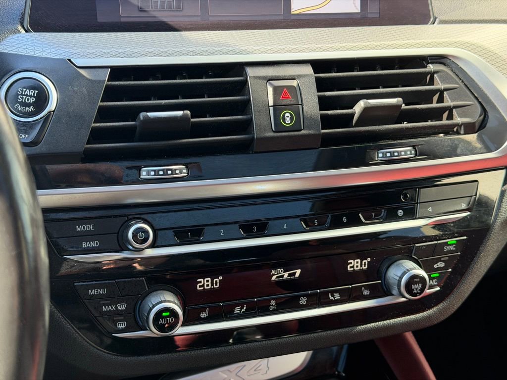 Used 2021 BMW X4 xDrive30i image 14