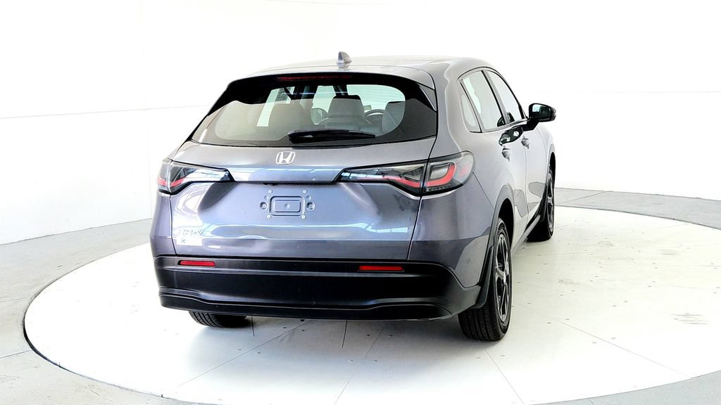 Used 2023 Honda HR-V LX image 5