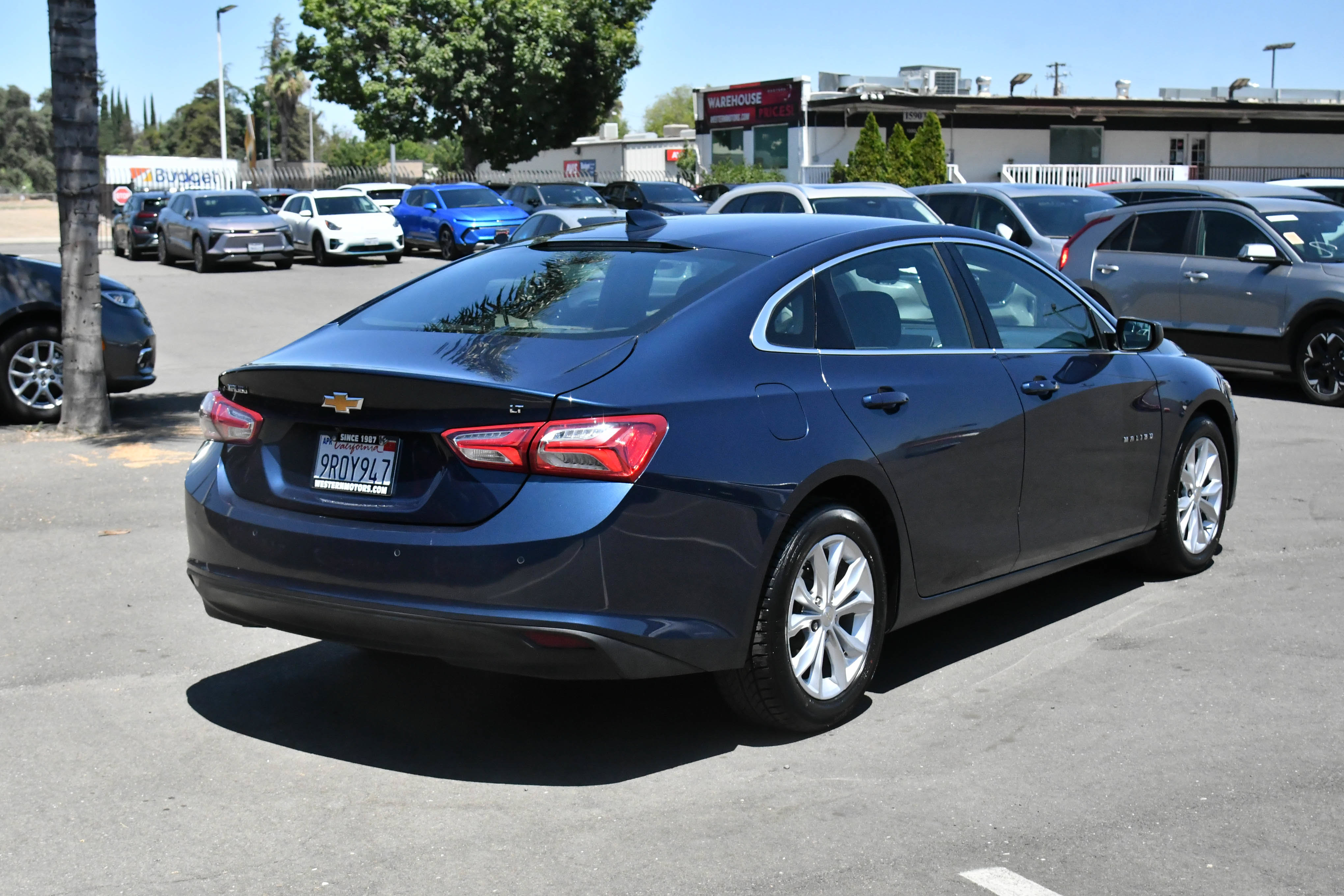 Used 2020 Chevrolet Malibu LT FWD image 8