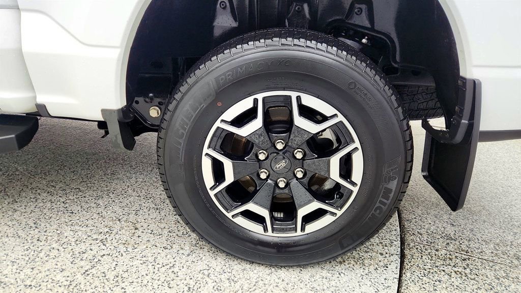 Used 2023 Ford F150 Lightning Pro w/ Tow Technology Package image 9