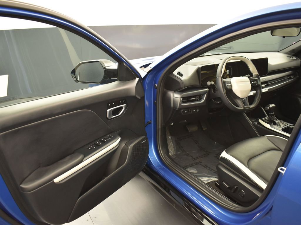 Certified 2025 Kia K4 GT-Line w/ GT-Line Premium Package image 9