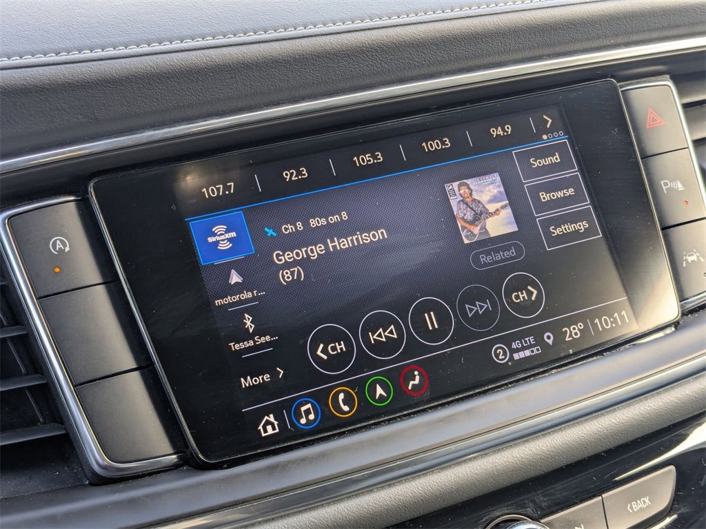 Used 2024 Buick Enclave Premium image 22