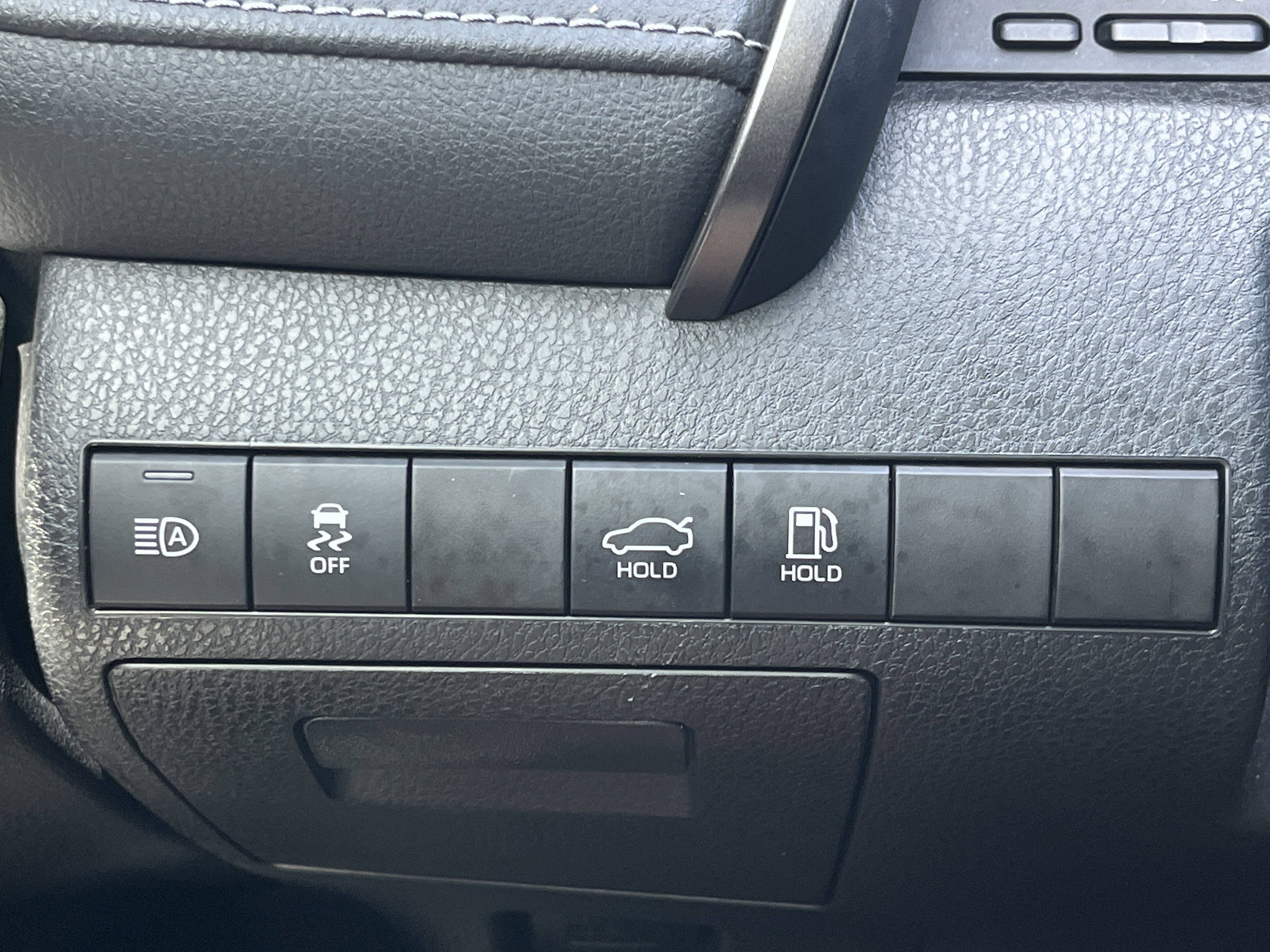 Used 2023 Toyota Camry SE FWD image 12