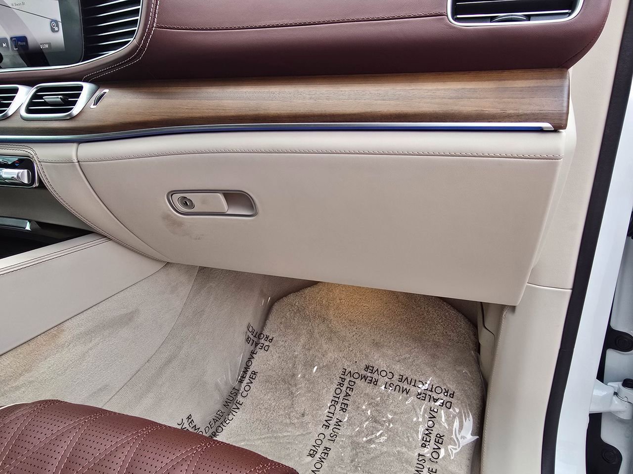 Used 2025 Mercedes-Benz Maybach GLS 600 4MATIC image 46