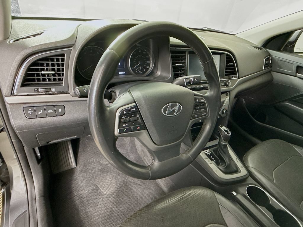 Used 2018 Hyundai Elantra Limited w/ Limited Ultimate Package 02 FWD image 12