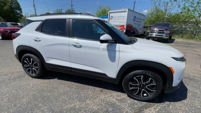 New 2026 Chevrolet TrailBlazer ACTIV w/ Convenience Package FWD image 3