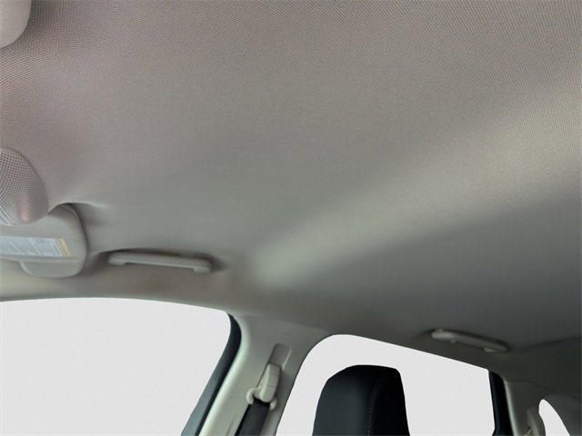 Used 2024 Ford Edge SE w/ Black Appearance Package image 24