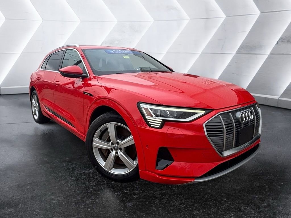 Used 2019 Audi e-tron Premium Plus AWD/4WD image 5
