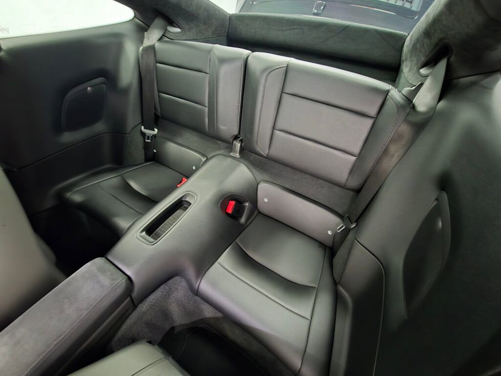 Certified 2018 Porsche 911 Carrera GTS RWD image 18