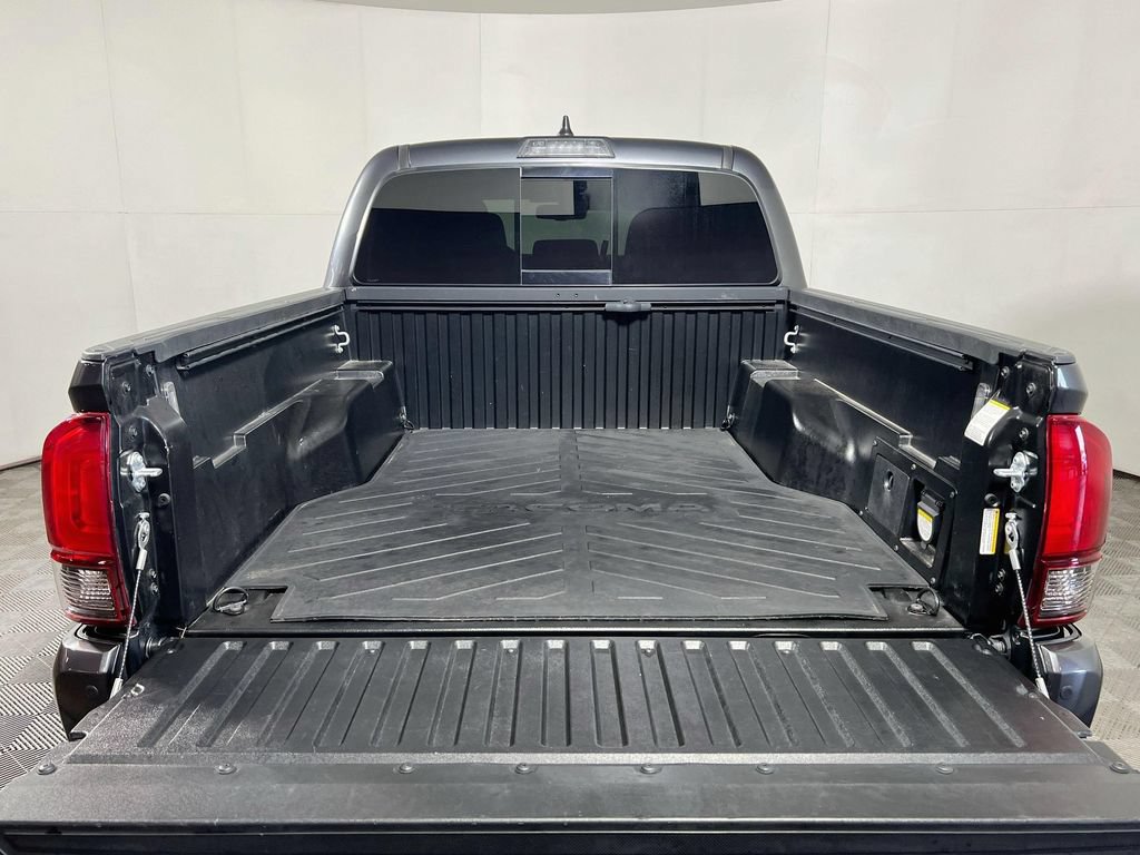 Certified 2022 Toyota Tacoma TRD Off-Road w/ Technology Package RWD image 22