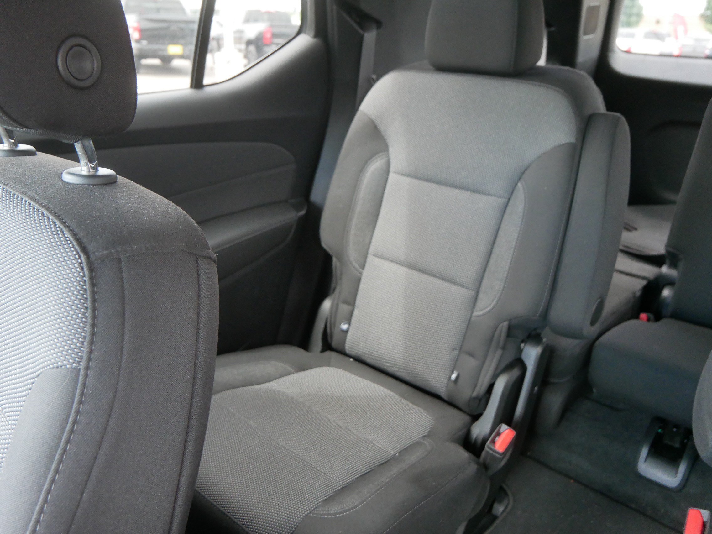 Used 2023 Chevrolet Traverse LT AWD/4WD image 12