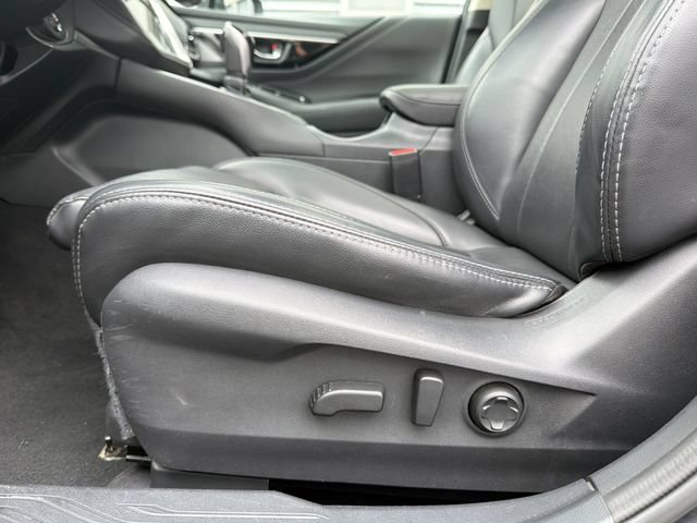 Used 2024 Subaru Outback Limited AWD/4WD image 13