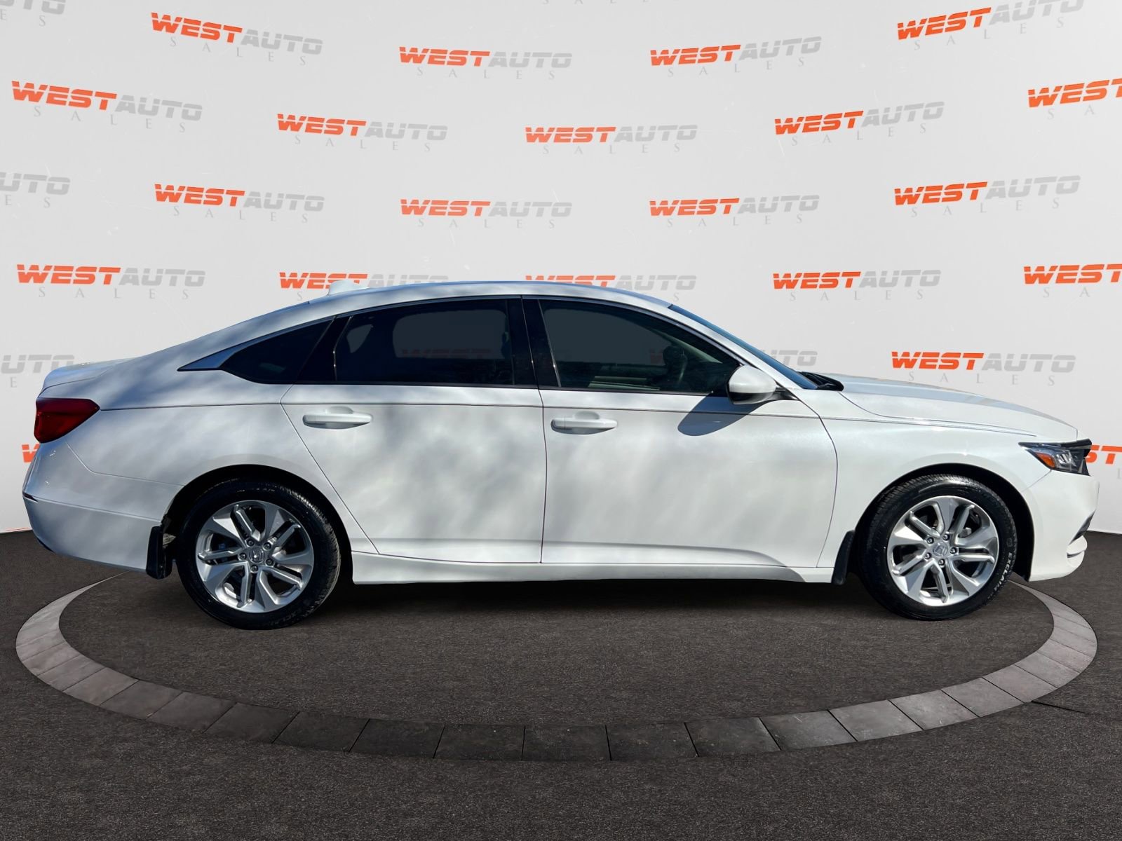 Used 2019 Honda Accord LX image 6