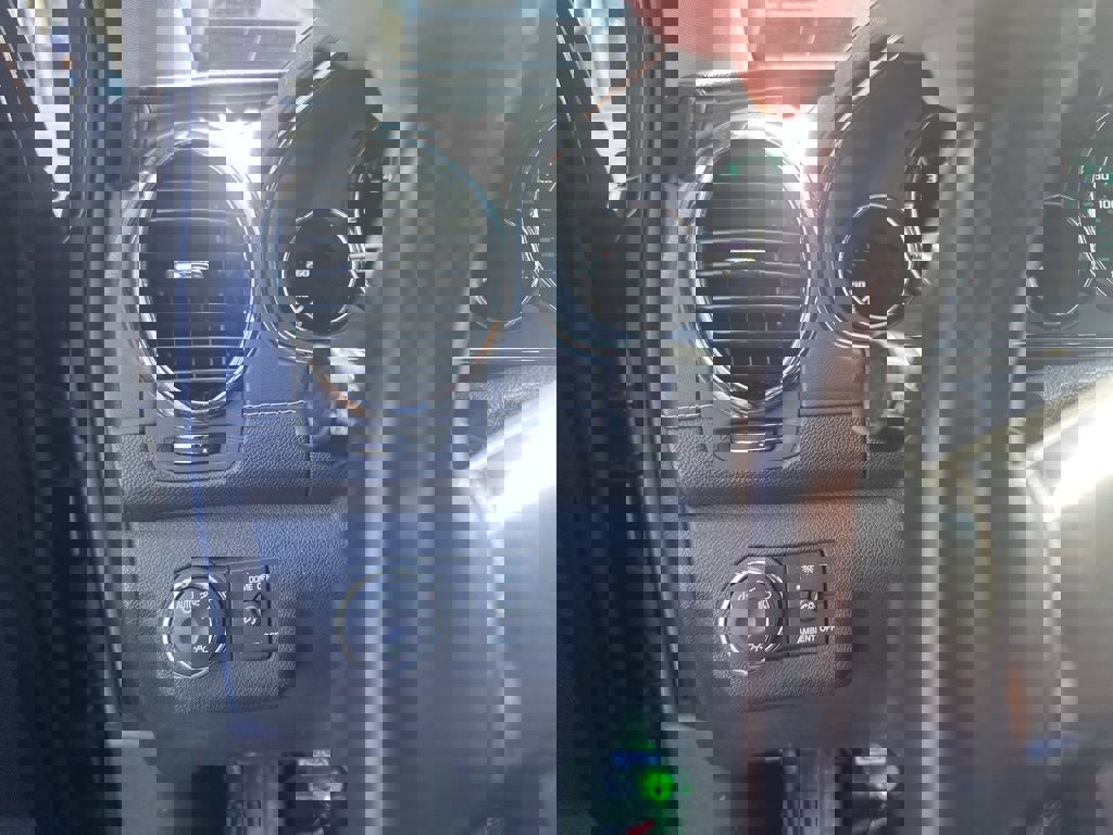 Used 2017 Buick Enclave Premium w/ Experience Buick Package image 18