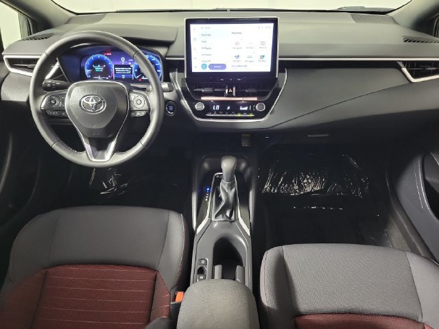 Used 2026 Toyota Corolla SE w/ SE Package FWD image 16