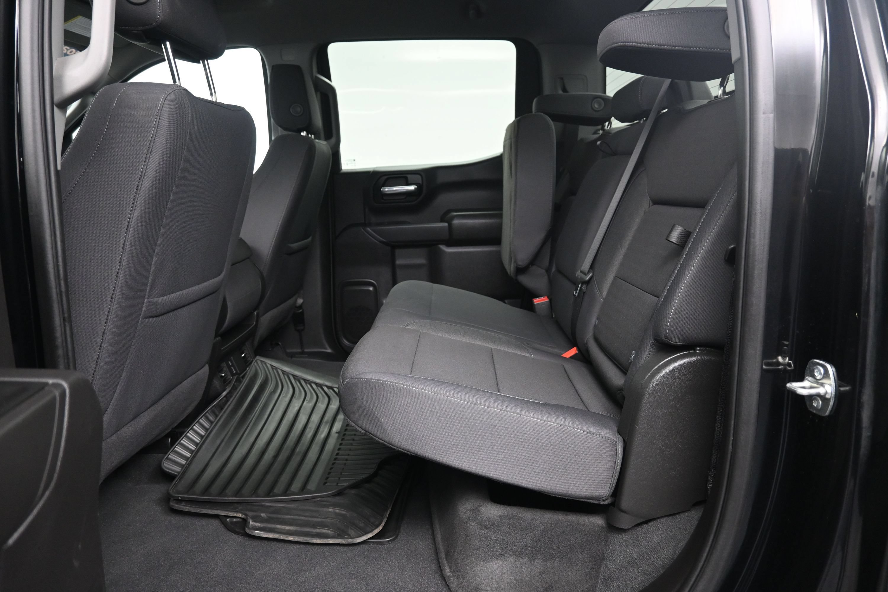 Used 2025 Chevrolet Silverado 1500 Custom Trail Boss AWD/4WD image 23