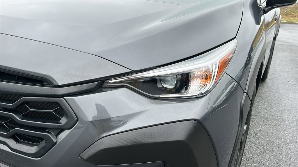 Used 2024 Subaru Crosstrek 2.0i image 7