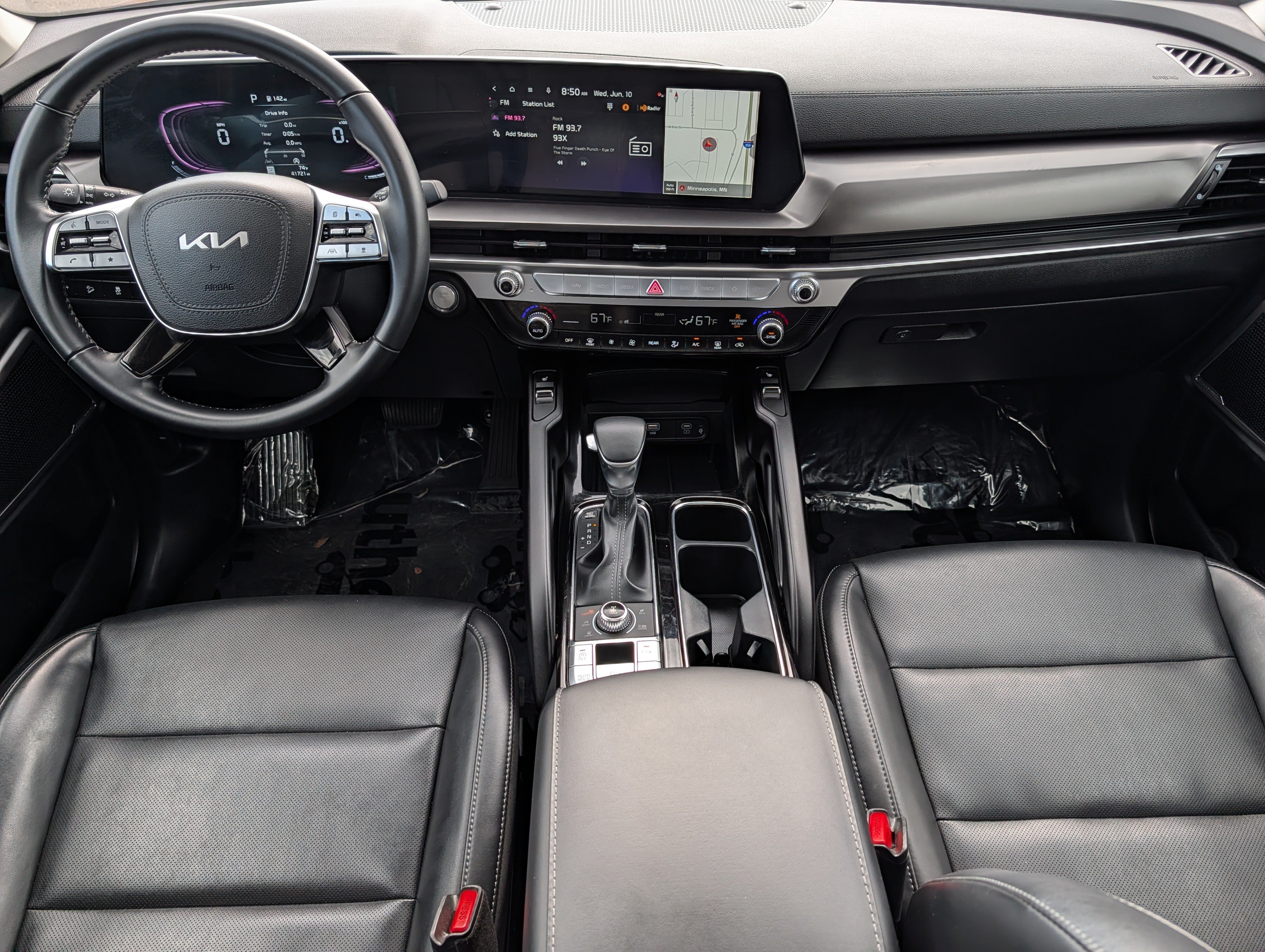 Certified 2024 Kia Telluride S w/ S Sunroof Package AWD/4WD image 10