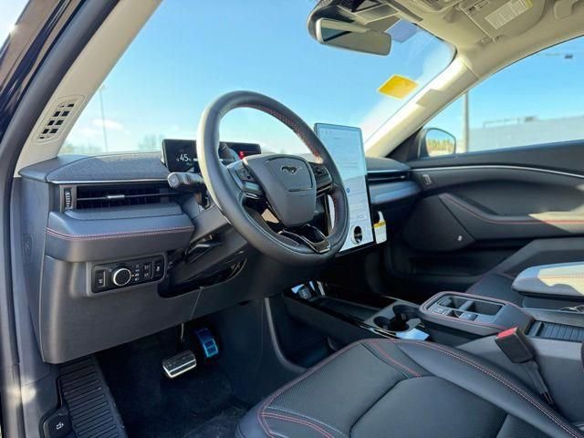 New 2025 Ford Mustang Mach-E Premium w/ Sport Appearance Package AWD/4WD image 14