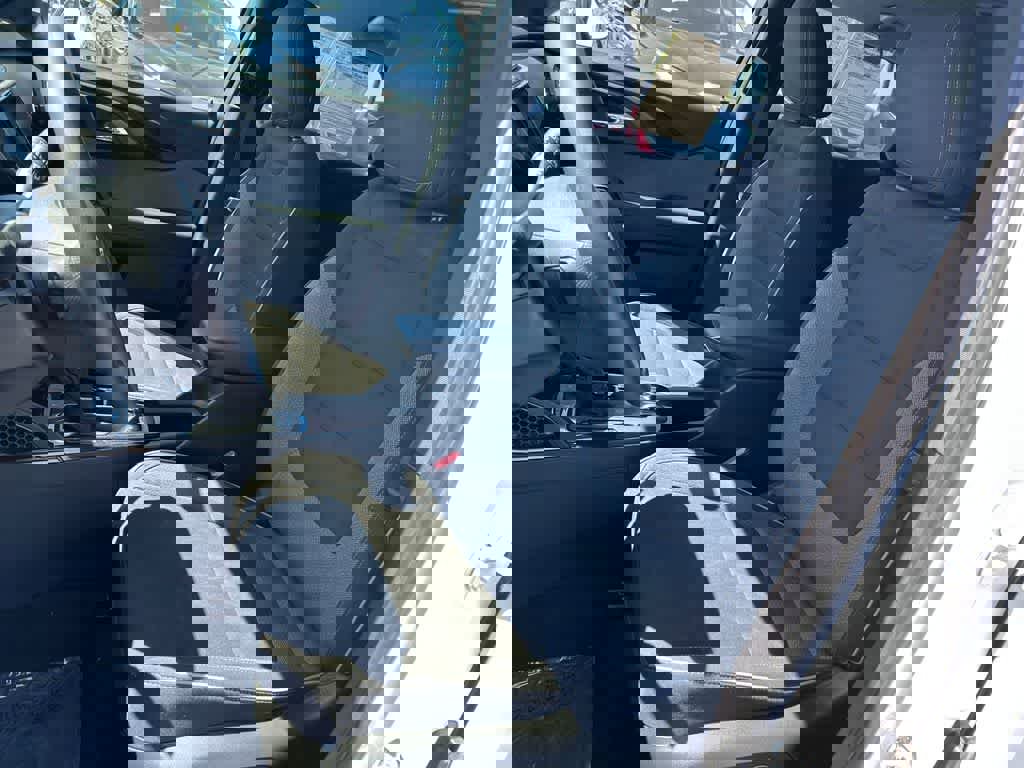 Used 2021 Chevrolet TrailBlazer LT w/ Convenience Package image 11