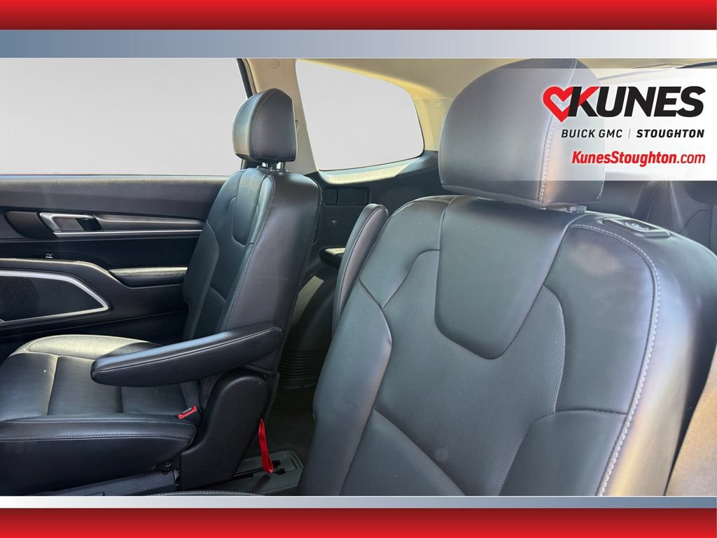 Used 2021 Kia Telluride S AWD/4WD image 36