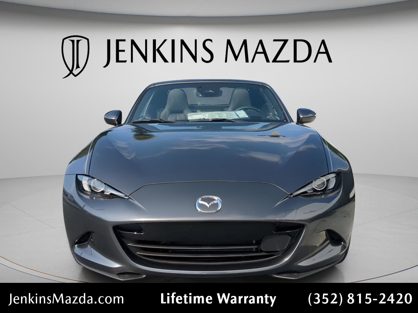 Used 2024 MAZDA MX-5 Miata RF Grand Touring image 3
