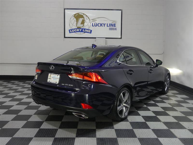 Used 2017 Lexus IS 300 AWD w/ Premium Package image 10
