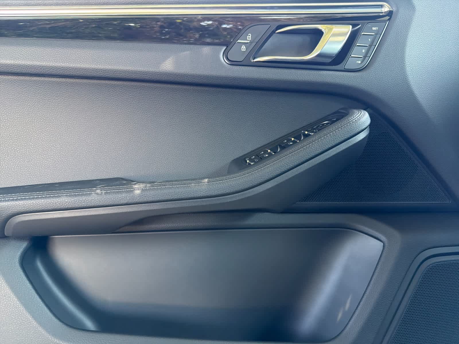New 2026 Porsche Macan AWD/4WD image 12