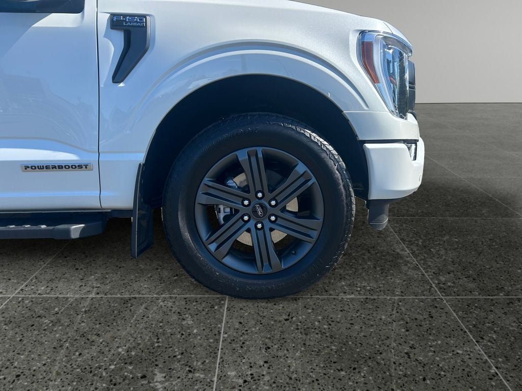 Used 2023 Ford F150 Lariat w/ Equipment Group 502A High AWD/4WD image 9