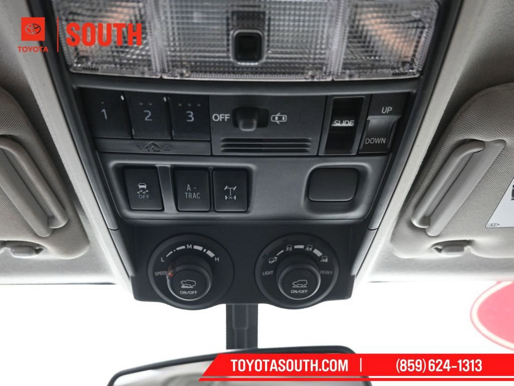 Used 2019 Toyota 4Runner TRD Off-Road Premium image 21