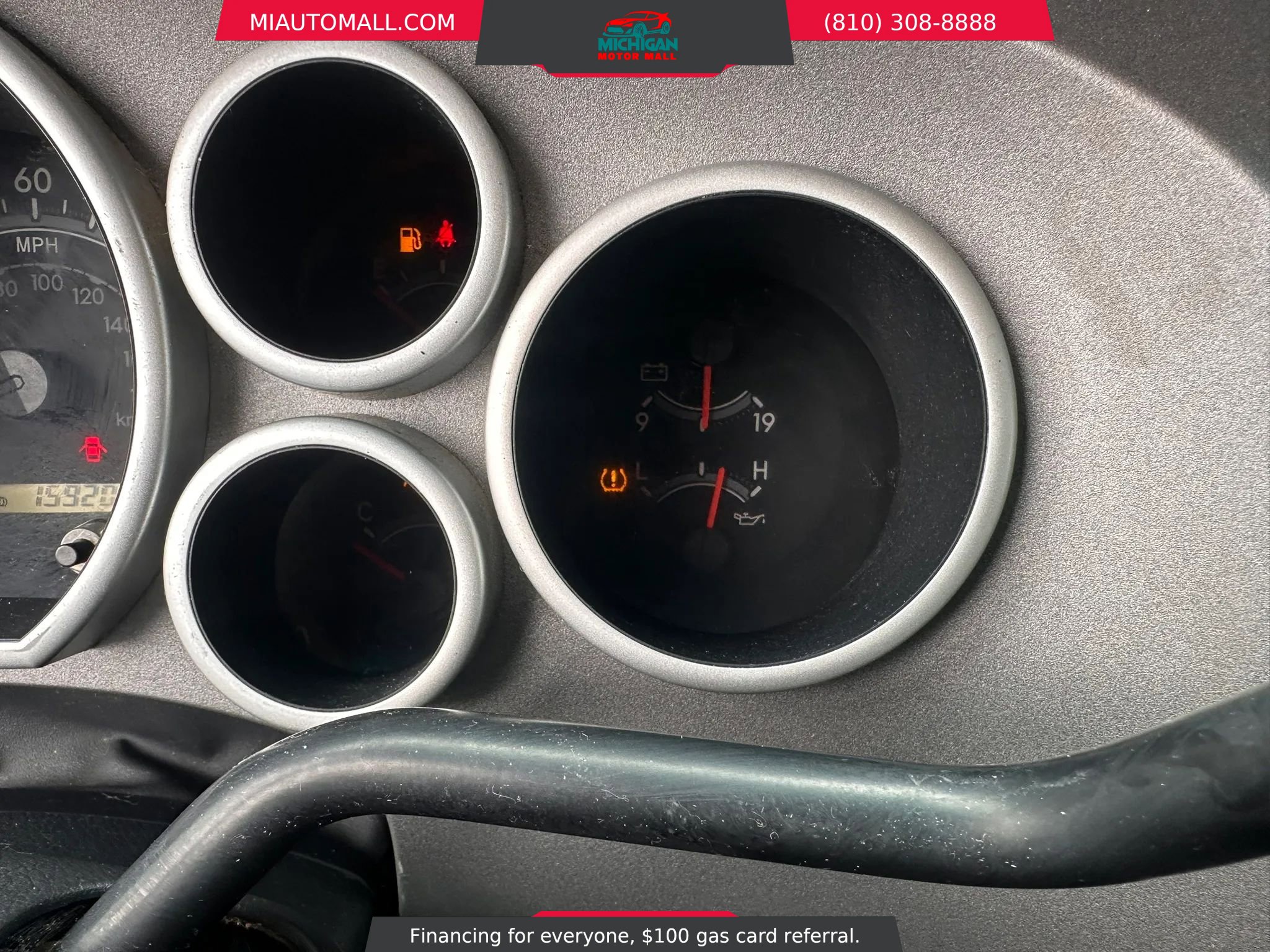 Used 2013 Toyota Tundra 4x4 CrewMax w/ Tow Pkg image 12