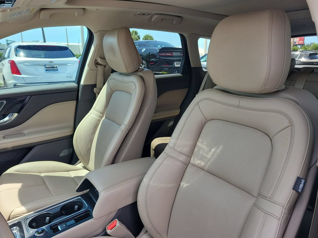 Used 2020 Lincoln Corsair Reserve w/ Elements Package FWD image 20