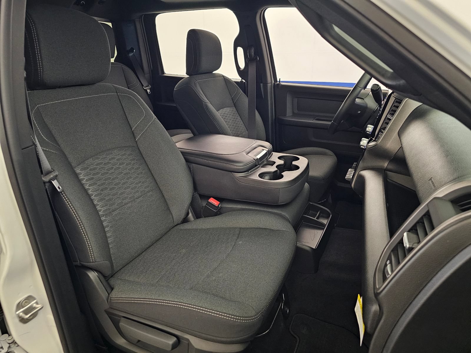 New 2026 RAM 3500 Tradesman AWD/4WD image 31