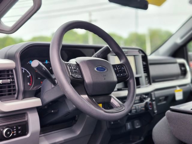 New 2026 Ford F250 XLT w/ FX4 Off-Road Package AWD/4WD image 19