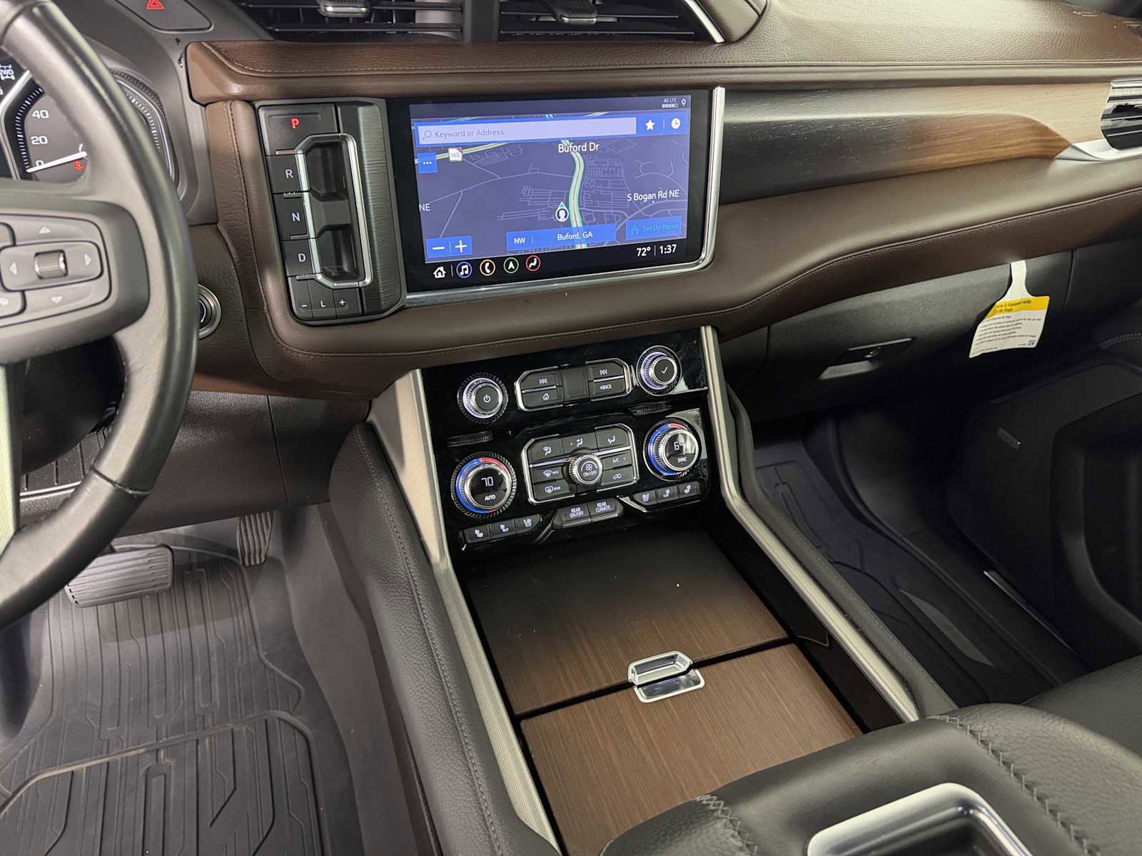 Certified 2021 GMC Yukon Denali w/ Denali Premium Package image 32