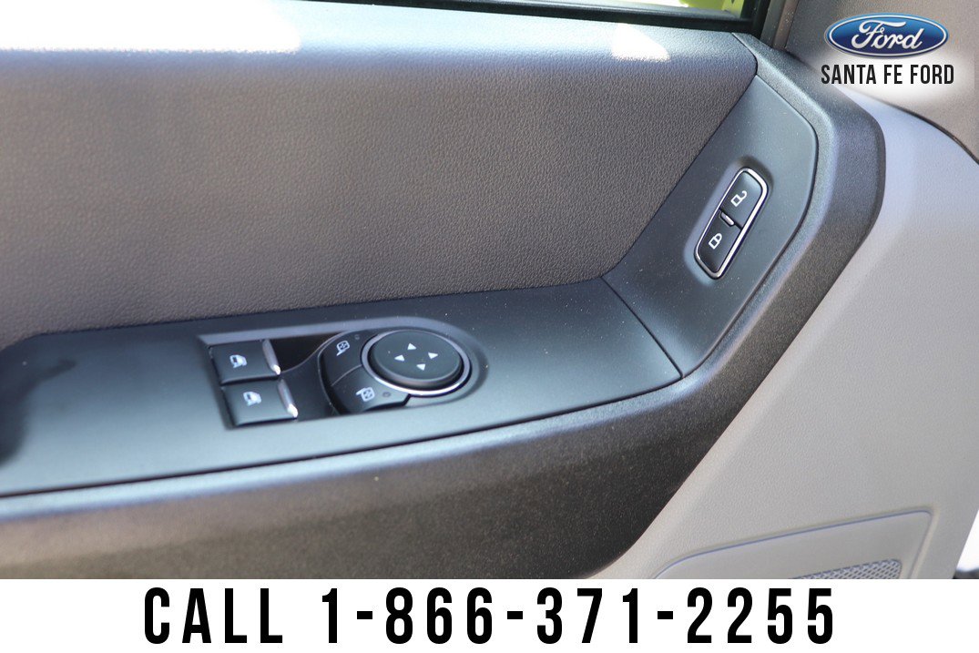 New 2023 Ford F350 XL image 19