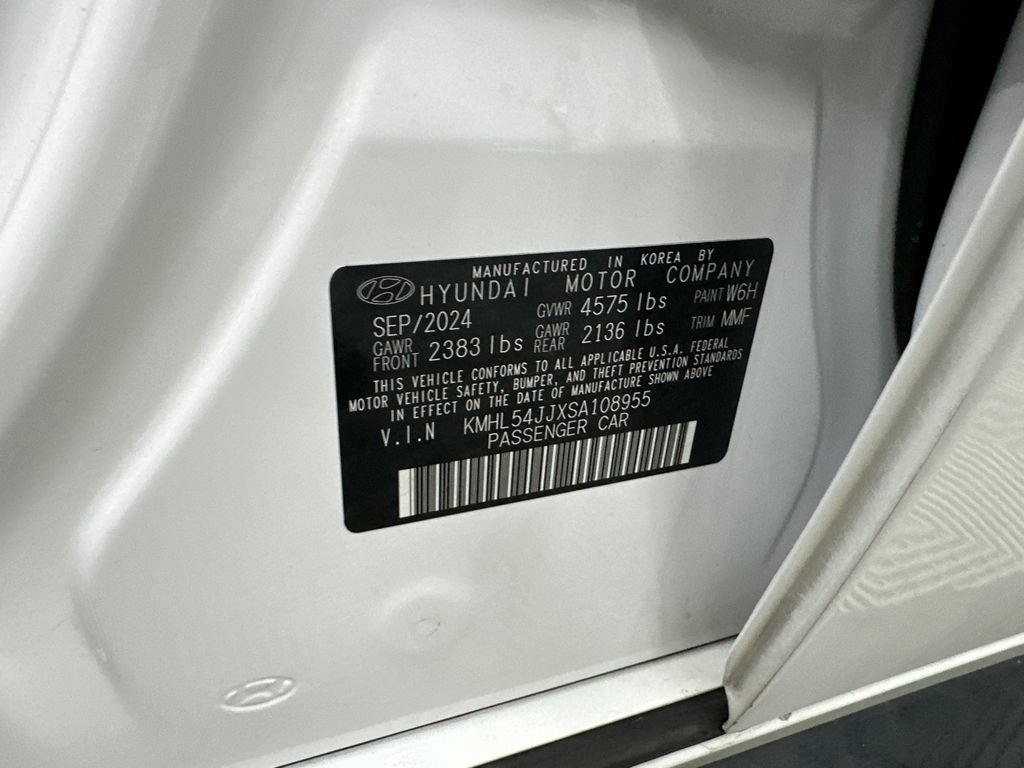 Used 2025 Hyundai Sonata Limited FWD image 34