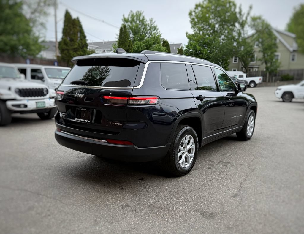 Used 2023 Jeep Grand Cherokee L Limited w/ Luxury Tech Group II AWD/4WD image 8