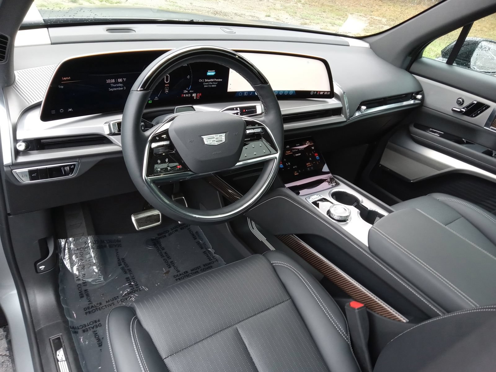 New 2026 Cadillac Vistiq Sport AWD/4WD image 13