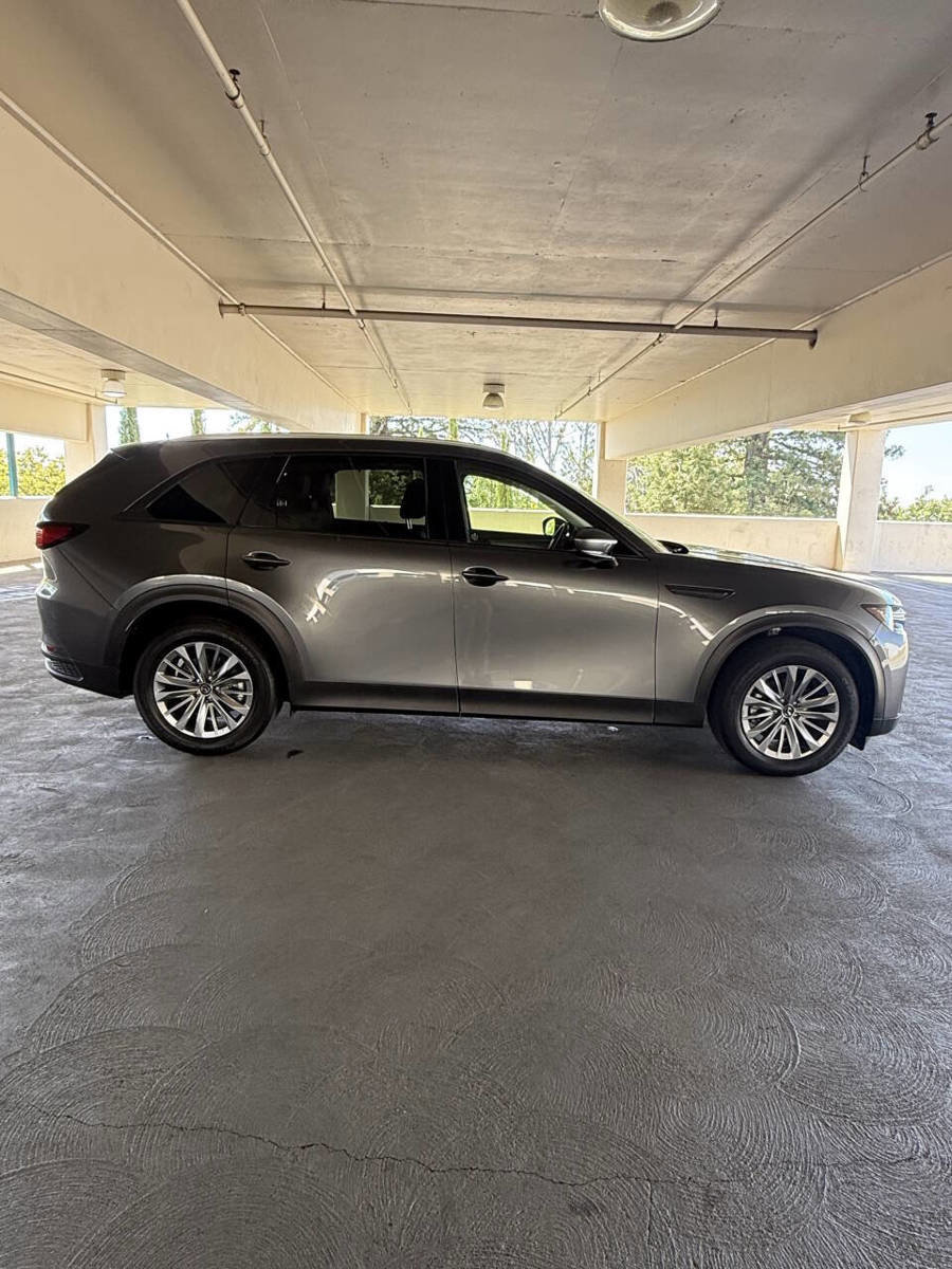 Used 2024 MAZDA CX-90 3.3 Turbo w/ Preferred Plus image 4