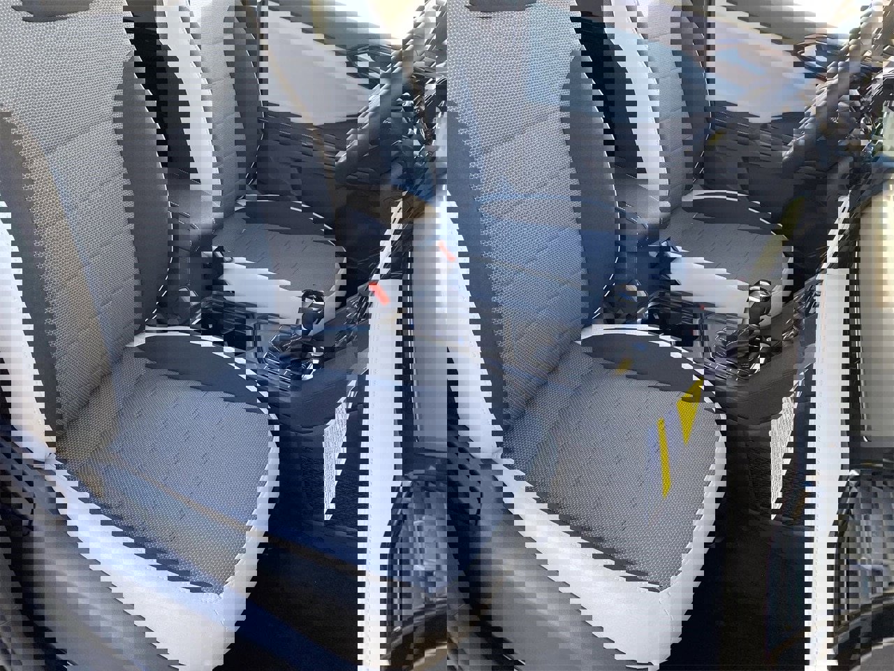 New 2026 Volkswagen Taos S image 7