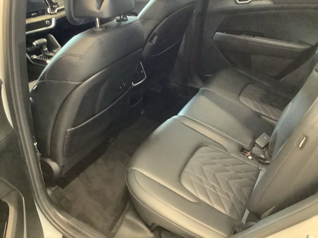 Certified 2024 Kia Sportage X-Line w/ X-Line Premium Package AWD/4WD image 15